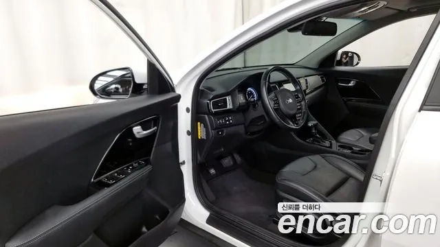 Kia Niro id 2903176 из Кореи 20