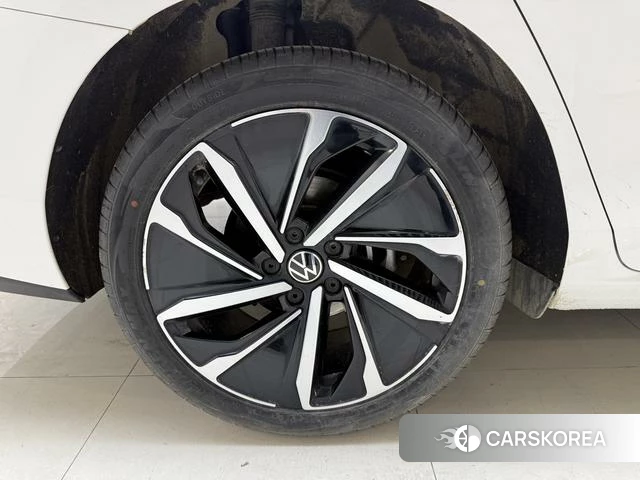 Volkswagen Lingdu id 4290769 из Китая 14