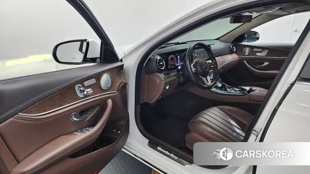 Mercedes-Benz E-Class W213 id 3459662 из Кореи 20