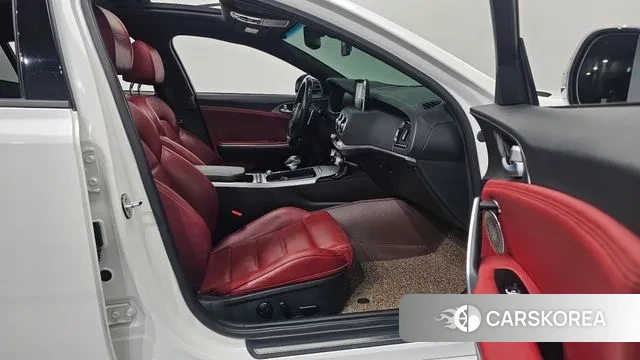 Kia Stinger id 3698754 из Кореи 20