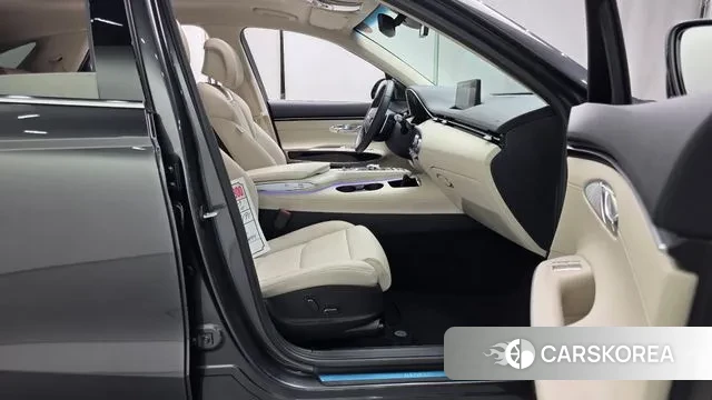 Genesis GV70 id 3550625 из Кореи 20