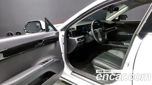 Hyundai Grandeur Hybrid (GN7) id 2943499 из Кореи 20