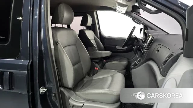 Hyundai The New Grand Starex id 3742621 из Кореи 20