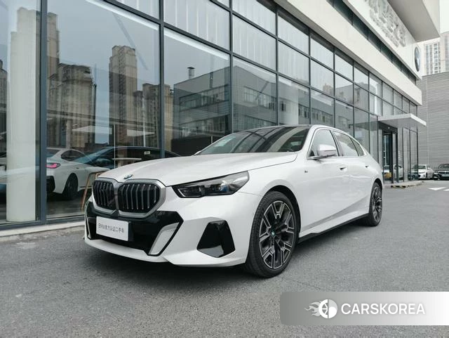 BMW 5 series id 4392321 из Китая 13