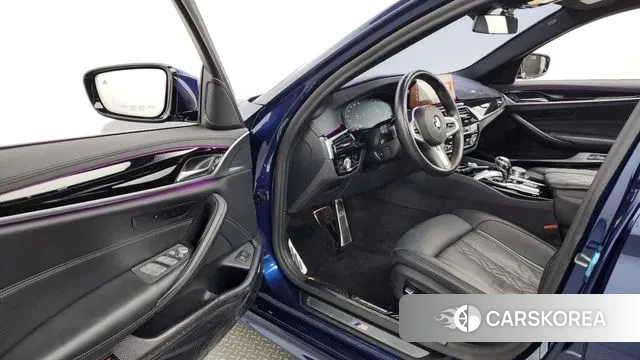 BMW 5 Series (G30) id 3038790 из Кореи 20