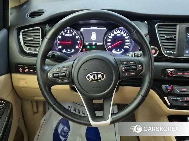 Kia The New Carnival id 4298867 из Кореи 20