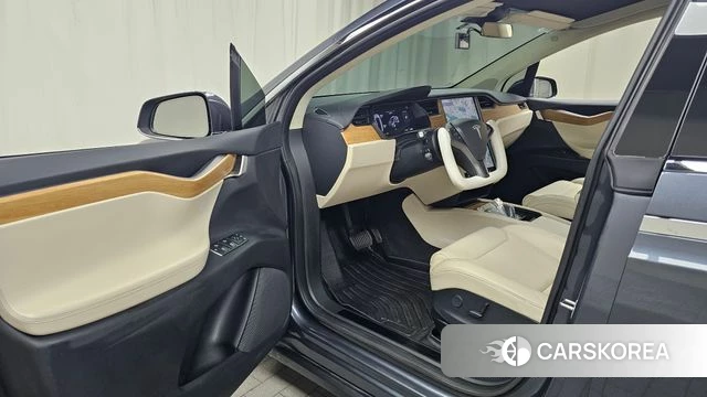 Tesla Model X id 4490792 из Кореи 20