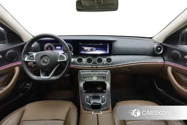 Mercedes-Benz E-class id 4210682 из Китая 24