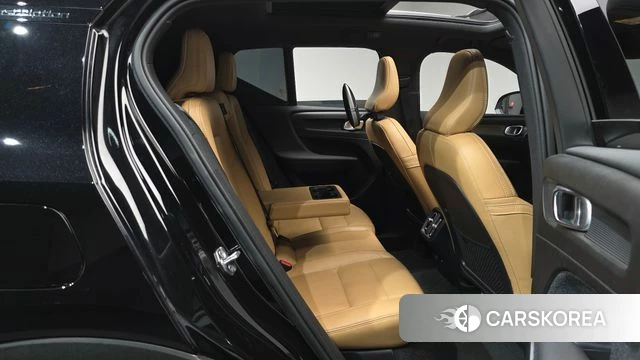 Volvo XC40 id 4856085 из Кореи 37