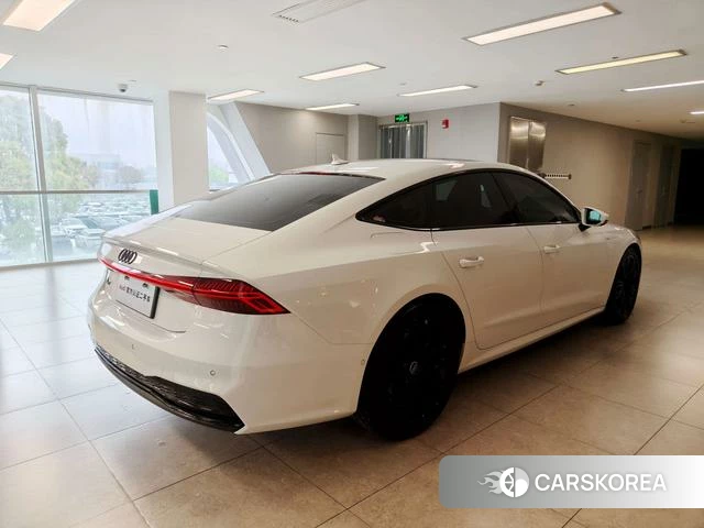Audi A7 id 4240298 из Китая 20