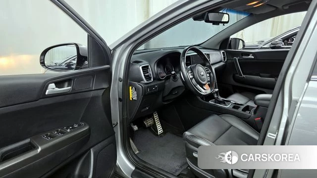 Kia Sportage The Bold id 4339402 из Кореи 27