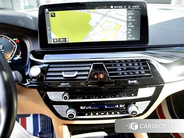 BMW 5 Series (G30) id 3354979 из Кореи 20