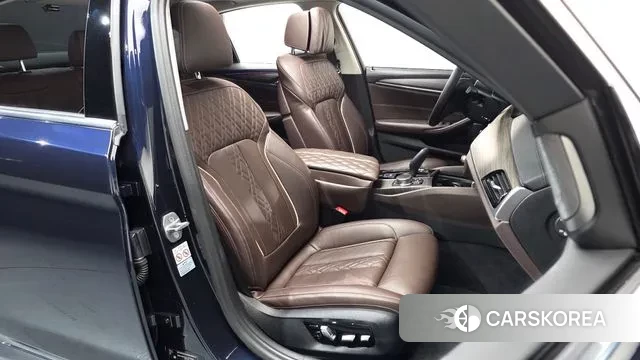 BMW 5 Series (G30) id 3095211 из Кореи 20