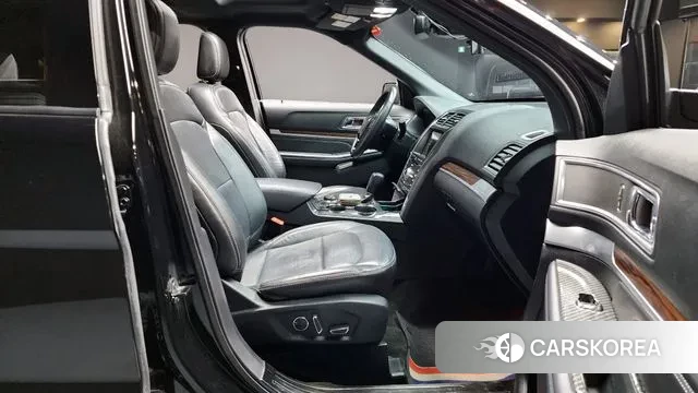 Ford Explorer id 3672870 из Кореи 20