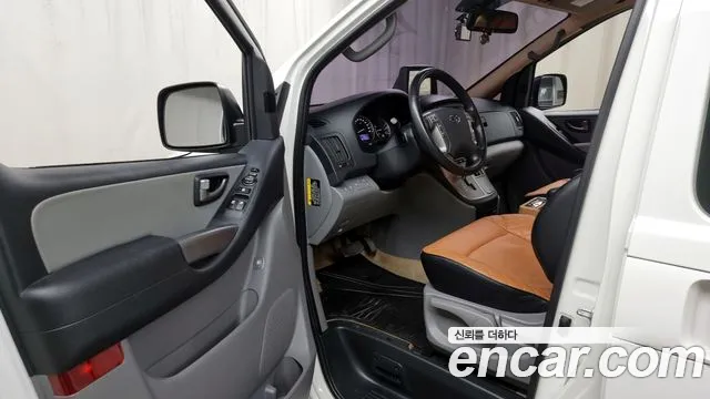 Hyundai The New Grand Starex id 2242930 из Кореи 20