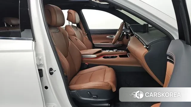 Genesis GV70 id 3359930 из Кореи 20