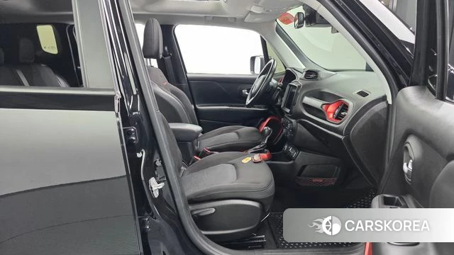 Jeep Renegade id 3917205 из Кореи 20