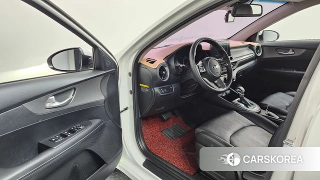 Kia Come New K3 id 4225582 из Кореи 32