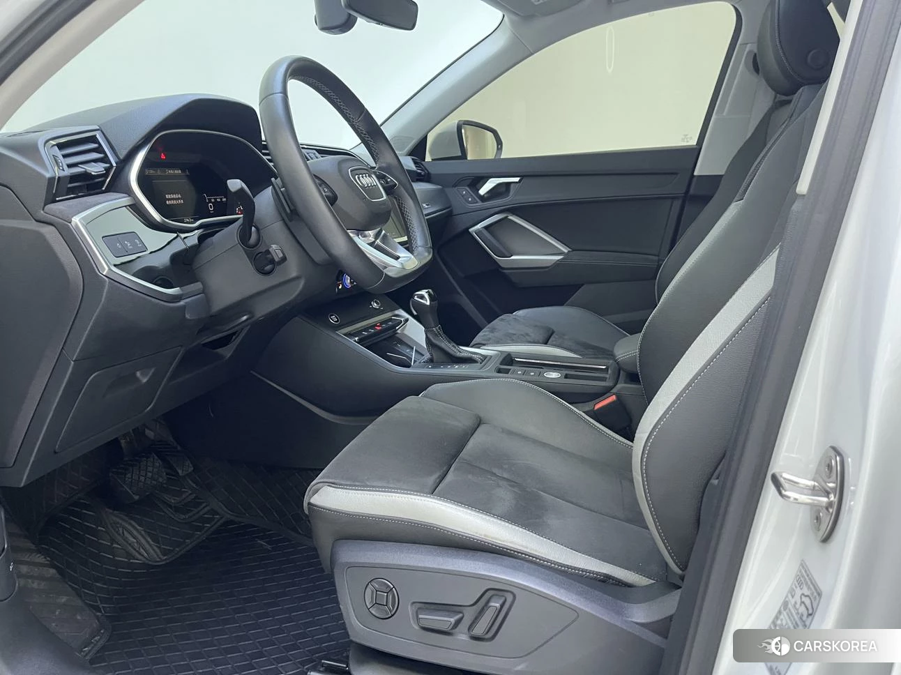 Audi Q3 id 4512538 из Китая 16