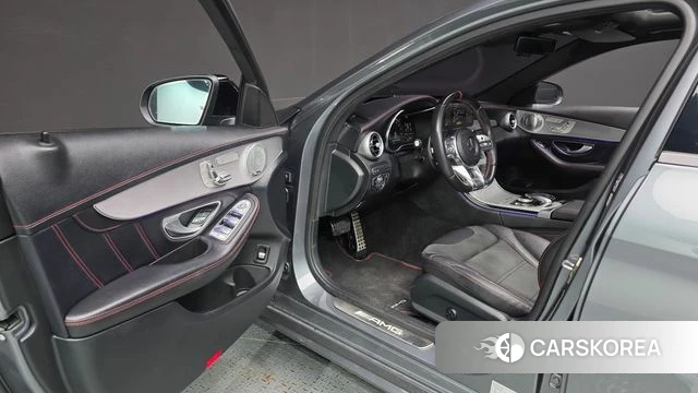 Mercedes-Benz C-Class W205 id 4403011 из Кореи 31