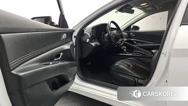 Hyundai Avante (CN7) id 2993763 из Кореи 20