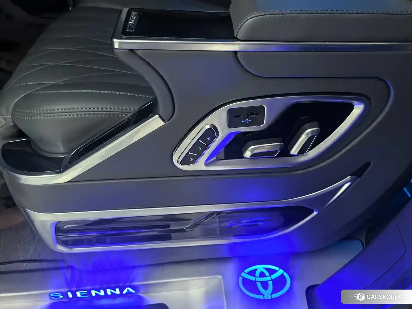 Toyota Sienna id 4547251 из Китая 16