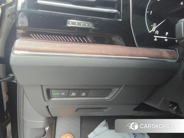 Volkswagen Touareg 3rd generation id 4546711 из Кореи 17