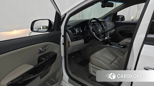 Kia The New Carnival id 3942653 из Кореи 20