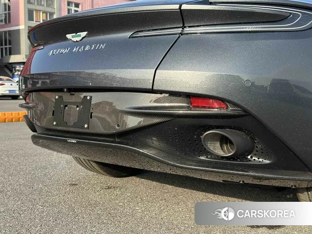Aston Martin DB12 id 4190404 из Китая 27