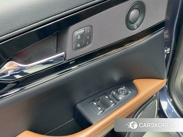 Lincoln Navigator id 4208495 из Китая 31