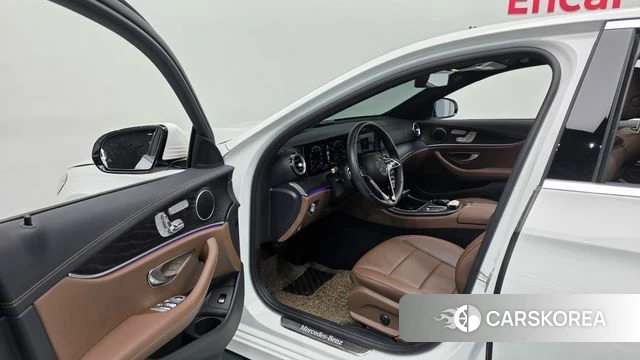 Mercedes-Benz E-Class W213 id 3964237 из Кореи 20