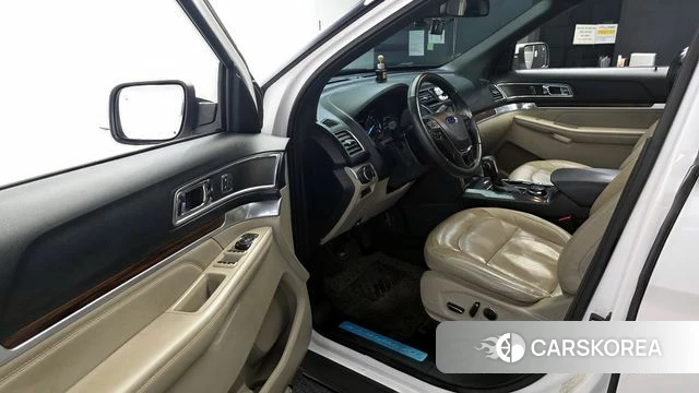 Ford Explorer id 3911828 из Кореи 20