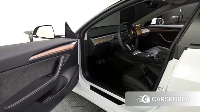 Tesla Model 3 id 3467903 из Кореи 20