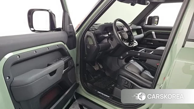 Land Rover Defender (L663) id 3447265 из Кореи 20