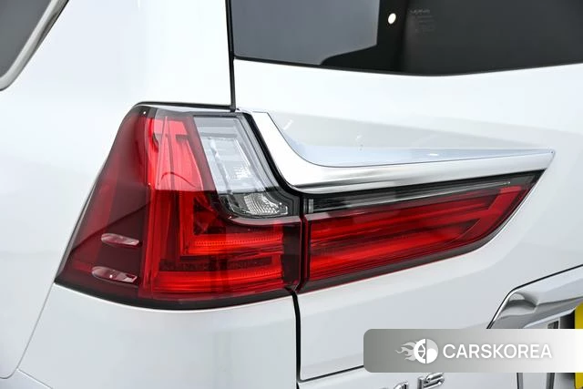 Lexus LX id 4279044 из Китая 20