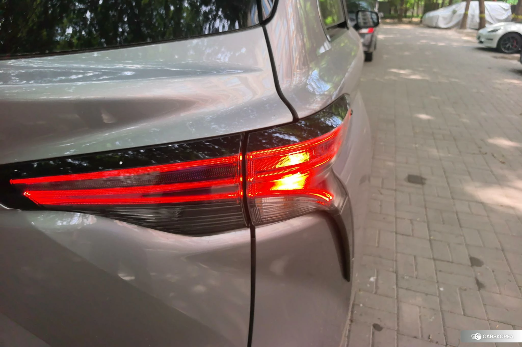 Toyota Saina id 4498608 из Китая 17