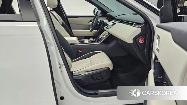 Land Rover Range Rover Velar id 3573234 из Кореи 20