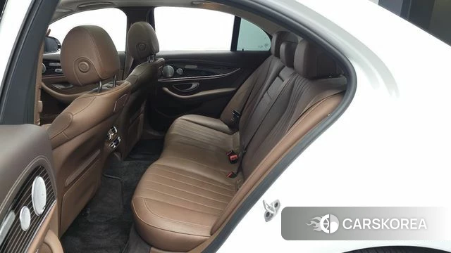 Mercedes-Benz E-Class W213 id 4754765 из Кореи 33