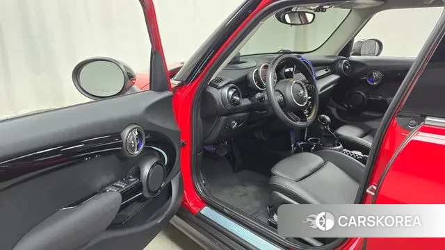 Mini Cooper id 3220525 из Кореи 20