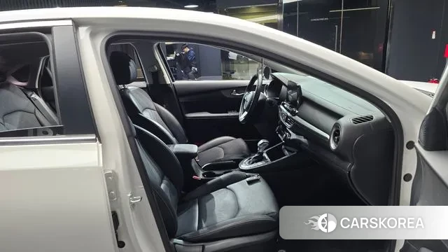 Kia Come New K3 id 3552453 из Кореи 20