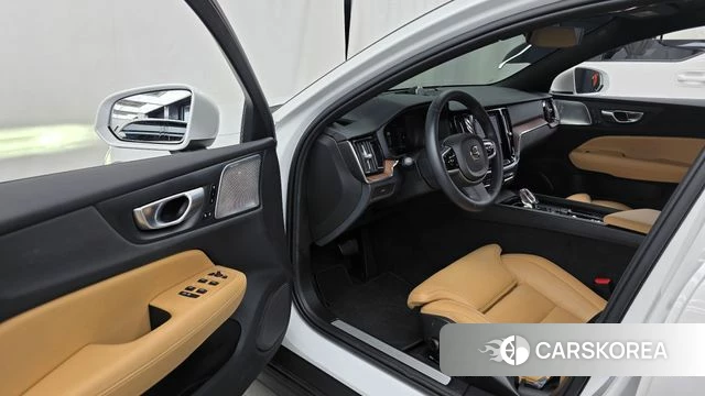 Volvo V60 Cross-Country 2nd Generation id 4757498 из Кореи 34