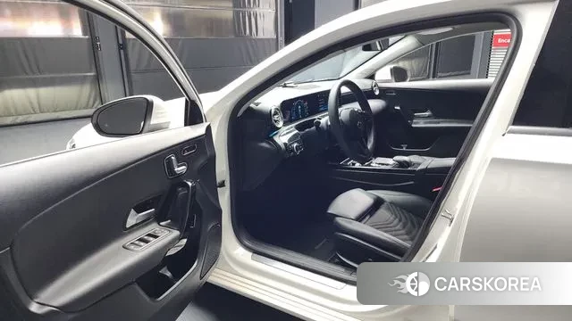 Mercedes-Benz A-Class W177 id 3390989 из Кореи 20