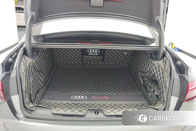 Audi A4L id 4314228 из Китая 17