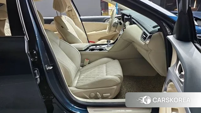 Genesis The New G70 id 3696438 из Кореи 20