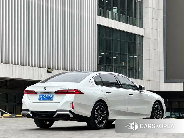 BMW 5 series id 4265565 из Китая 15