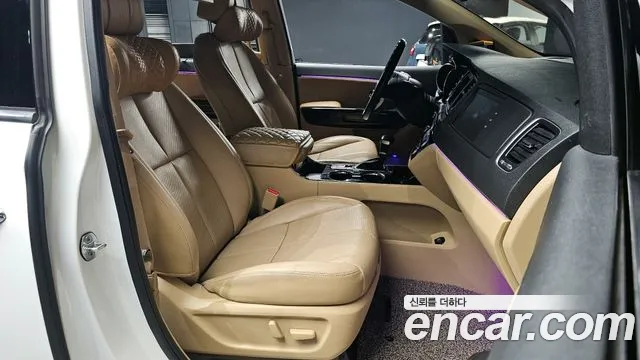 Kia The New Carnival id 2416167 из Кореи 20