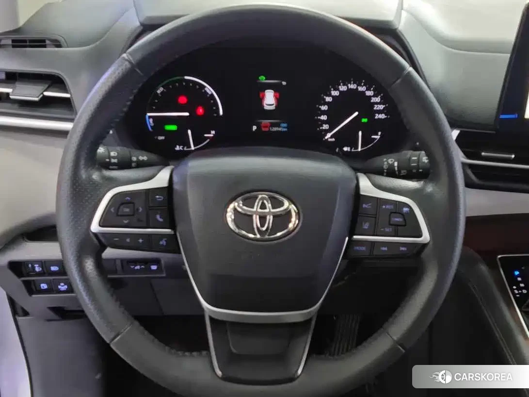 Toyota Sienna id 4681202 из Китая 33
