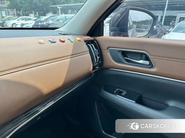 Nissan Exploring the land id 4262621 из Китая 20