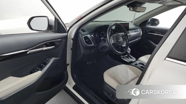 Kia Seltos id 4178761 из Кореи 20