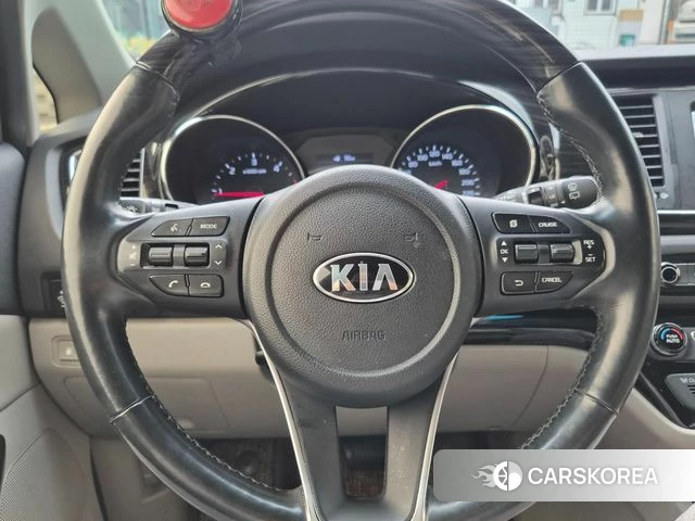 Kia The New Carnival id 4764817 из Кореи 20